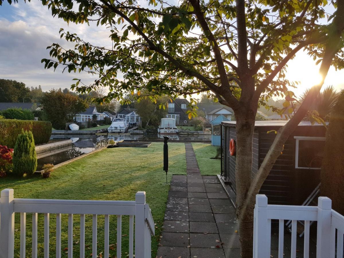 The Willows Wroxham Kültér fotó